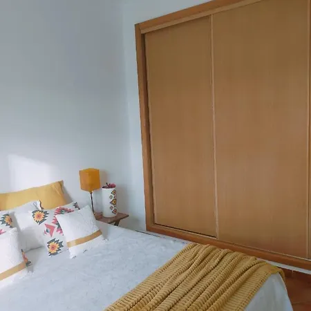 #113 Vale Rabelho Flat In Gale By Holidays Lägenhet Albufeira